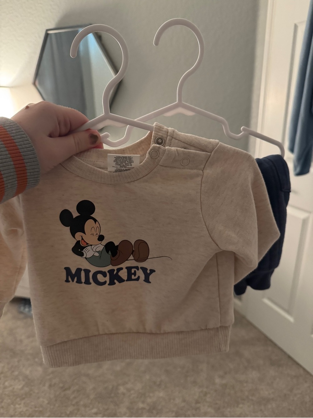 Disney baby Mickey Mouse 3-6M sweatshirt and sweatpants set